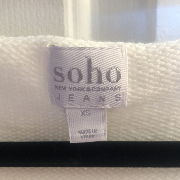 NY&Co White with mirrored sequins XS Sweater - Picture 3 of 7